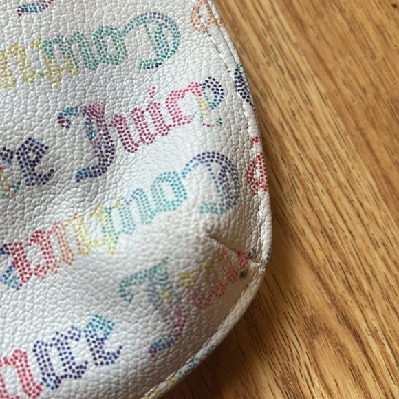 Juicy Couture Pastel Crossbody Bag and small ID wallet - Picture 5 of 10